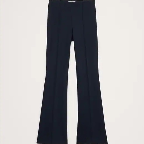 Banana republic new FLARE EVERYWHERE Ponte pants L - Picture 2 of 3